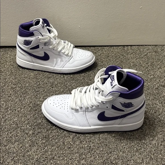 Nike Air High-Top Sneakers in White and Purple - Picture 4 of 6